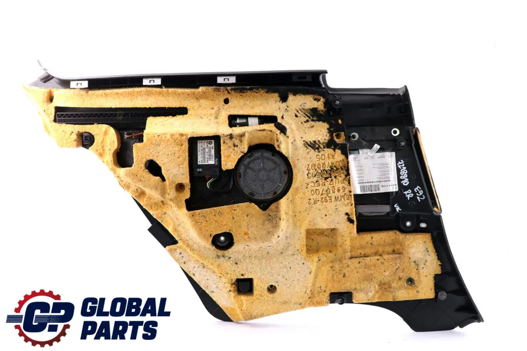 Reihe E92 Coupe Seitenverkleidung Hinten Rechts Grau Leder für BMW 3 mit Teilenummer 7218810 BMW 3 Reihe E92 Coupe Seitenverkleidung Hinten Rechts Grau Leder - SKU 7218810 - Teilenummer 7218810