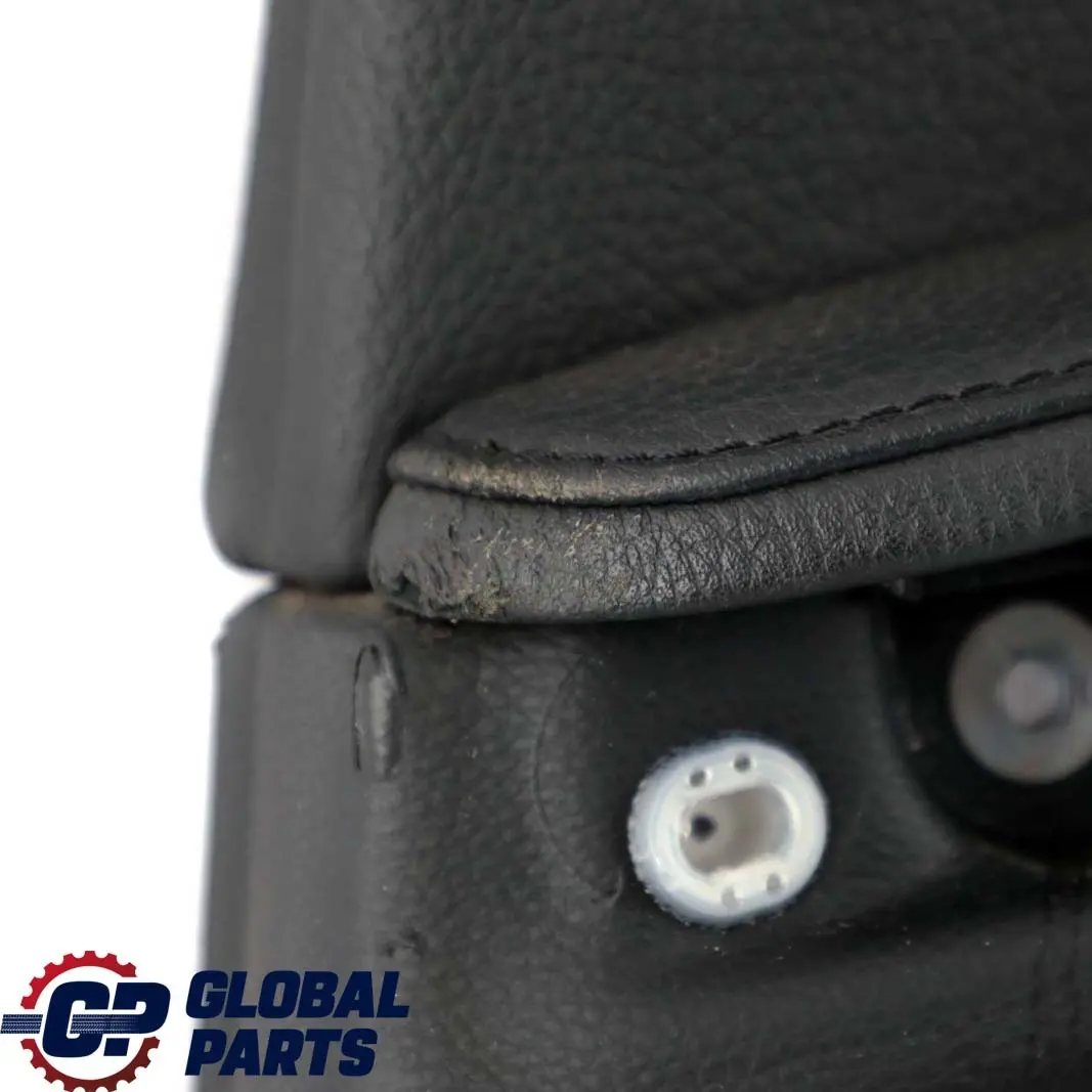 Panneau d'habillage lateral arriere droit Cuir noir pour BMW E92 Coupe à propos du numéro de pièce 7218820 BMW E92 Coupe Panneau d'habillage lateral arriere droit Cuir noir - SKU 7218820 - Numéro de pièce 7218820