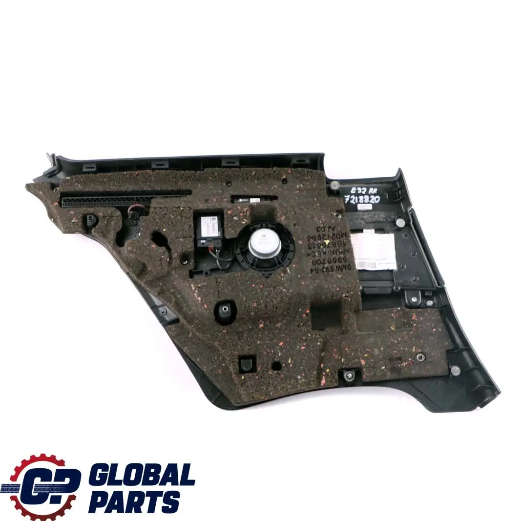 Trasero Derecho O / Lateral Forro Del Panel De Embellecedor Cuero Negro para BMW E92 con número de pieza 7218820 BMW E92 Trasero Derecho O / Lateral Forro Del Panel De Embellecedor Cuero Negro - SKU 7218820 - Número de pieza 7218820