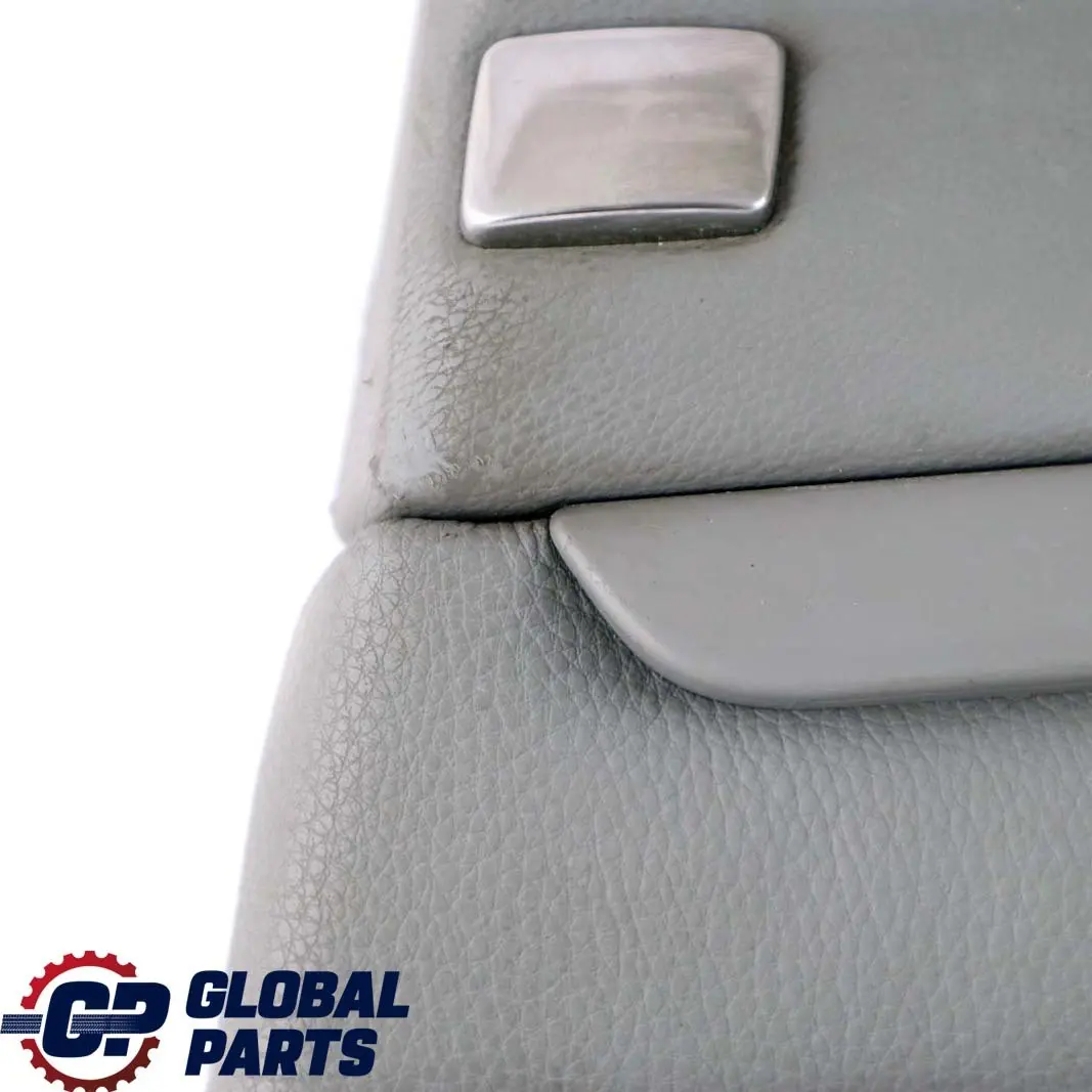 Tapa Trasera Derecha Lateral Forro Panel Gris Cuero para BMW Serie 3 E92 con número de pieza 7218822 BMW Serie 3 E92 Tapa Trasera Derecha Lateral Forro Panel Gris Cuero - SKU 7218822 - Número de pieza 7218822