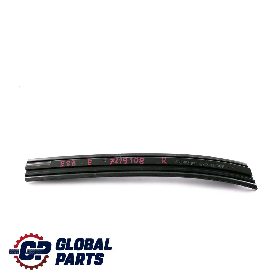 Folding Top Seal Frame Sliding Roof Front Right to BMW 1 Series E88 Cabrio with Part number 7219108 BMW 1 Series E88 Cabrio Folding Top Seal Frame Sliding Roof Front Right - SKU 7219108 - Part number 7219108