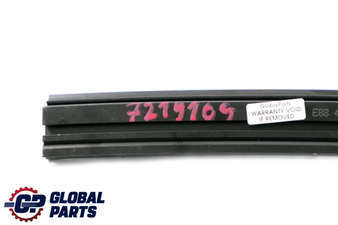 Joint Centre Chassis de Toit Centre a Gauche pour BMW 1 E88 Cabriolet à propos du numéro de pièce 7219109 BMW 1 E88 Cabriolet Joint Centre Chassis de Toit Centre a Gauche - SKU 7219109 - Numéro de pièce 7219109