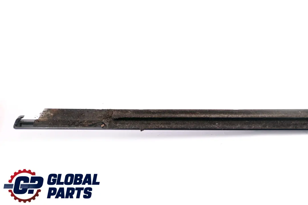 Copertura Canale Porta BMW E90 Striscia Esterno Anteriore Destro Nero Lucido per con numero di parte 7220188 Copertura Canale Porta BMW E90 Striscia Esterno Anteriore Destro Nero Lucido - SKU 7220188 - Numero di parte 7220188