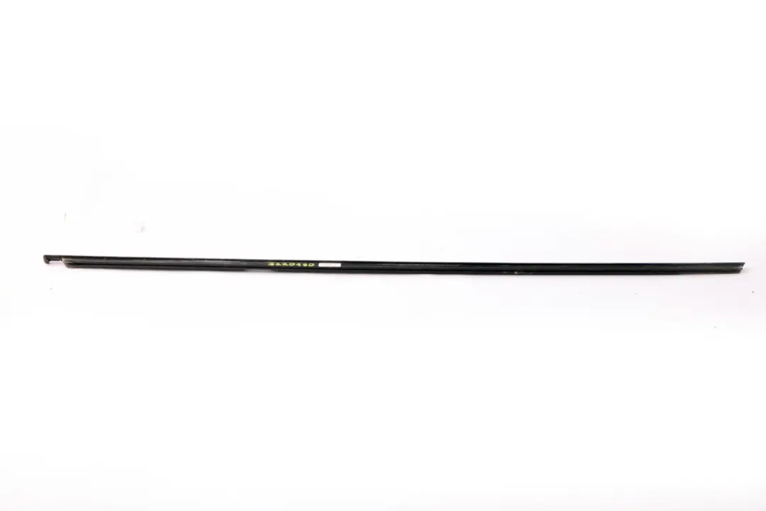 Door Channel Cover BMW E90 LCI Outer Trim Strip Rear Right O/S High Gloss to with Part number 7220190 Door Channel Cover BMW E90 LCI Outer Trim Strip Rear Right O/S High Gloss - SKU 7220190 - Part number 7220190