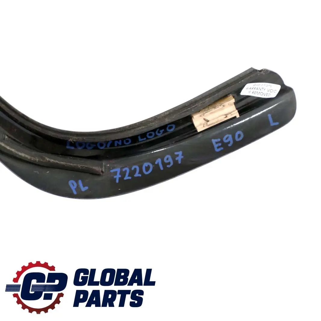 Lado Izquierdo Marco Tira Alto Brillo Negro Sombra para BMW E90 con número de pieza 7220197 BMW E90 Lado Izquierdo Marco Tira Alto Brillo Negro Sombra - SKU 7220197 - Número de pieza 7220197
