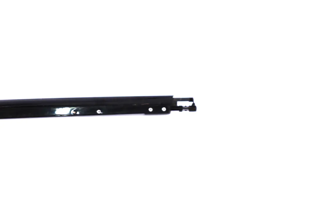 BMW E91 Bande De Garniture De Moulure Cadre Latéral Droit Glanzschwarz - SKU 7220202 - Numéro de pièce 7220202