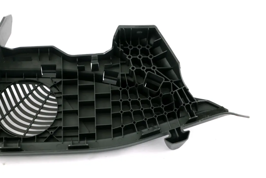 Cubierta Repisa Trasera Altavoz Envolvente Negro Izquierdo para BMW F20 F21 con número de pieza 7221043 BMW F20 F21 Cubierta Repisa Trasera Altavoz Envolvente Negro Izquierdo - SKU 7221043 - Número de pieza 7221043