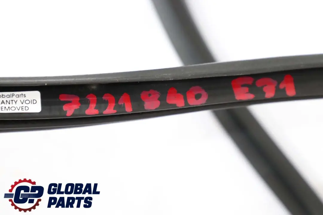 Uszczelka Drzwi Przednich Lewa Prawa do BMW X6 E71 o numerze 7221840 BMW X6 E71 Uszczelka Drzwi Przednich Lewa Prawa - SKU 7221840 - Numer Części 7221840