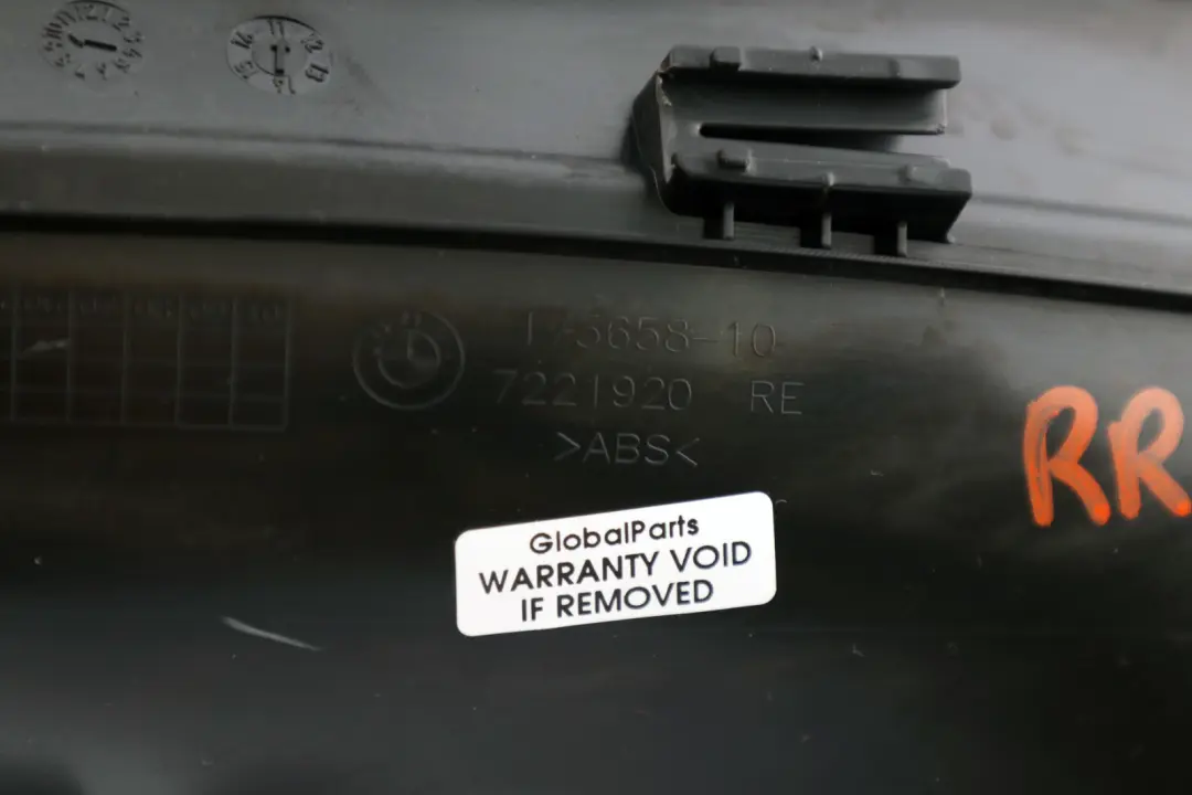 Bandella Protezione Ingresso Dietro Destro Nero per BMW F20 con numero di parte 51437221920 BMW F20 Bandella Protezione Ingresso Dietro Destro Nero - SKU 7221920 - Numero di parte 51437221920