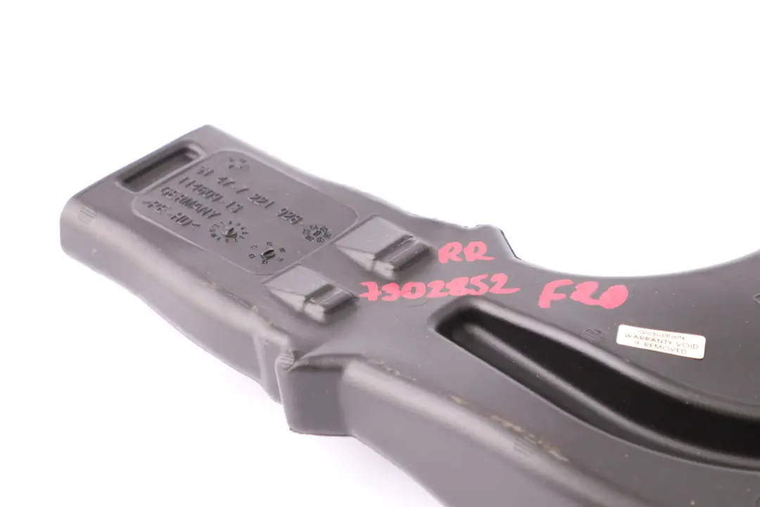 BMW 1 2 Series F20 F21 F22 F23 LCI Heater Duct Rear Right O/S - SKU 7221928 - Part number 7221928