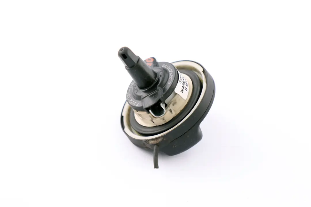 BMW 3 5 X3 Series E60 E90 LCI E89 R56 R55 R60 Fuel Tank Filler Cap Cover - SKU 7222330 - Part number 7222330