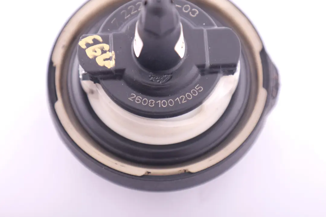Korek Paliwa do BMW E60 E61 E83 MINI R56 R55 o numerze 7222392 BMW E60 E61 E83 MINI R56 R55 Korek Paliwa - SKU 7222392-1 - Numer Części 7222392