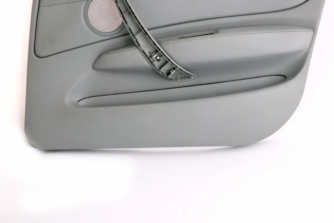 Front Right O/S Door Card Trim Panel Grey Leather to BMW 1 Series E87 LCI with Part number 7224348 BMW 1 Series E87 LCI Front Right O/S Door Card Trim Panel Grey Leather - SKU 7224348 - Part number 7224348