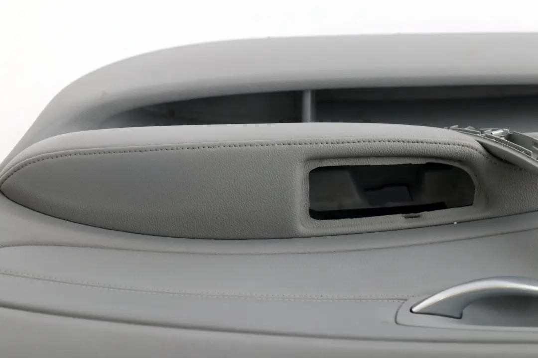 Front Right O/S Door Card Trim Panel Grey Leather to BMW 1 Series E87 LCI with Part number 7224348 BMW 1 Series E87 LCI Front Right O/S Door Card Trim Panel Grey Leather - SKU 7224348 - Part number 7224348