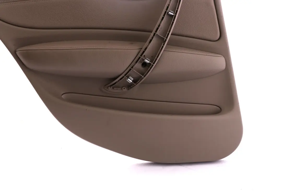 Left N/S Door Card Trim Panel Beige Leather to BMW 1 Series E87 LCI Rear with Part number 7224357 BMW 1 Series E87 LCI Rear Left N/S Door Card Trim Panel Beige Leather - SKU 7224357 - Part number 7224357