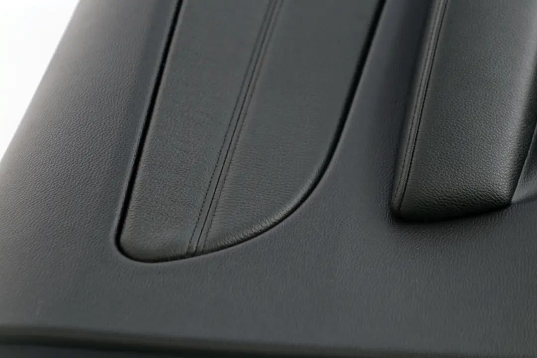 Front Left N/S Door Lining Card Black Leather to BMW 1 Series 1 E81 E82 with Part number 7224361 BMW 1 Series 1 E81 E82 Front Left N/S Door Lining Card Black Leather - SKU 7224361 - Part number 7224361