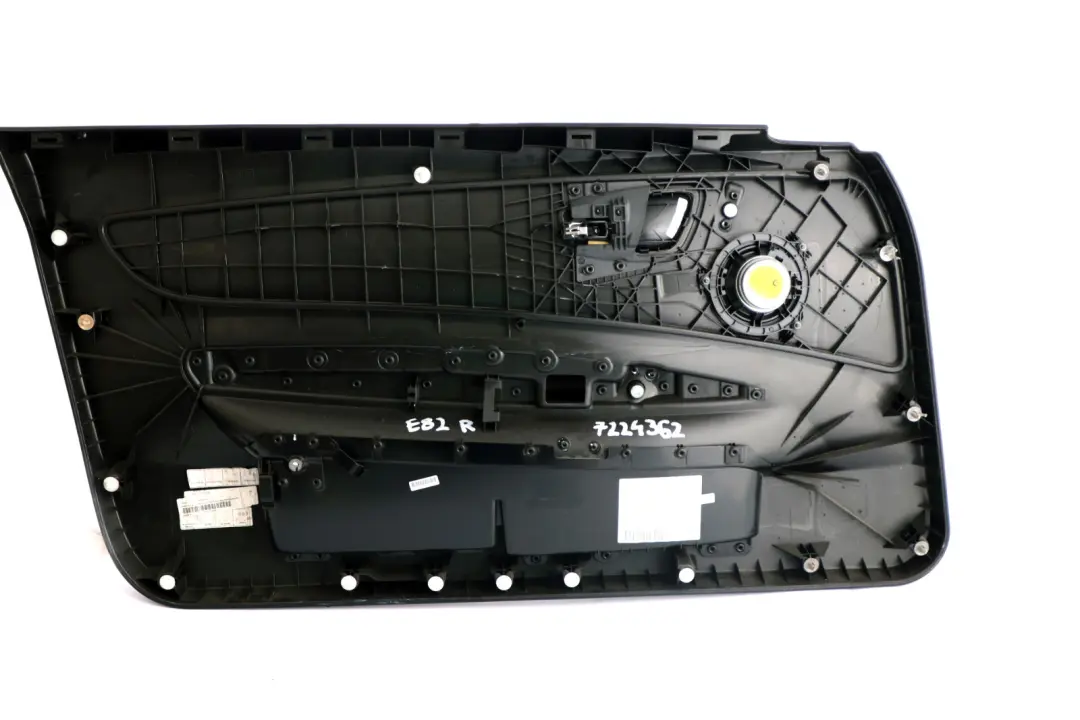 Scheda rivestimento porta anteriore destra pelle nera per BMW E81 E82 con numero di parte 7224362 BMW E81 E82 Scheda rivestimento porta anteriore destra pelle nera - SKU 7224362 - Numero di parte 7224362