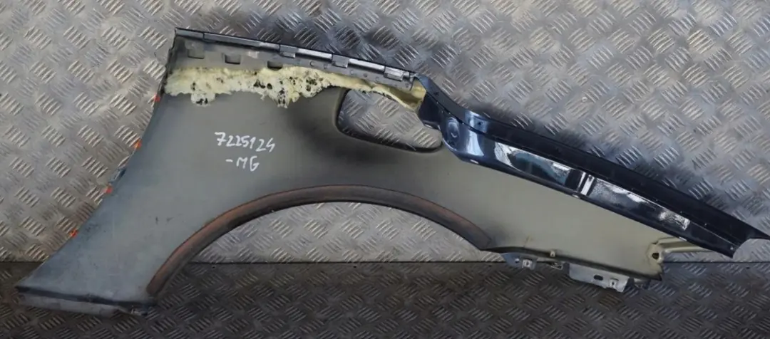 Right O/S Quarter Side Panel Wing Fender Mineralgrau B39 to BMW Z4 Series E89 Rear with Part number 7225124 BMW Z4 Series E89 Rear Right O/S Quarter Side Panel Wing Fender Mineralgrau B39 - SKU 7225124-MG - Part number 7225124