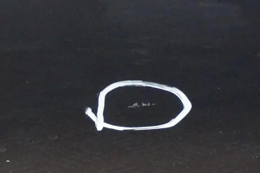 Drzwi lewe lewy przód Mineralgrau do BMW E89 Z4 o numerze 7225135 BMW E89 Z4 Drzwi lewe lewy przód Mineralgrau - SKU 7225135-MG - Numer Części 7225135