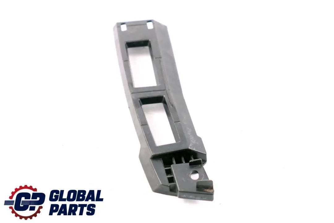 BMW X5 E70 Support fixation pare chocs central arrière garniture droite - SKU 7226938 - Numéro de pièce 7226938