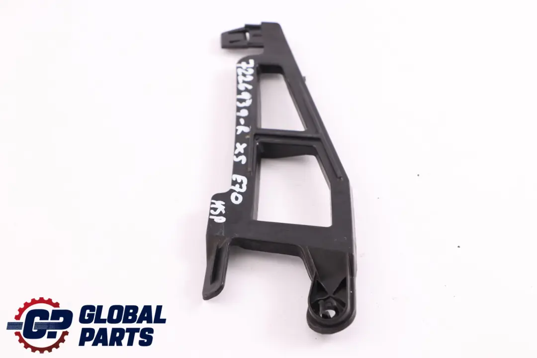 Uchwyt Mocowanie Zderzaka Prawy Tył do BMW E70 M Sport o numerze 7185986 BMW E70 M Sport Uchwyt Mocowanie Zderzaka Prawy Tył - SKU 7226939-R - Numer Części 7185986