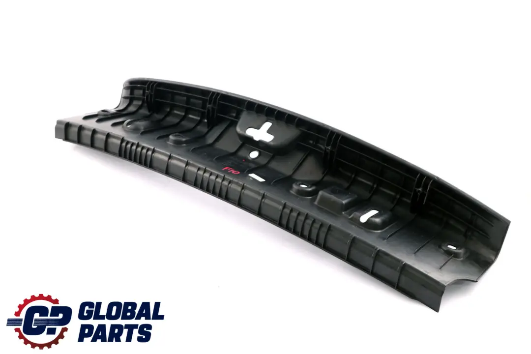 Maletero Carga Sill Cover Negro para BMW F10 con número de pieza 7227535 BMW F10 Maletero Carga Sill Cover Negro - SKU 7227535 - Número de pieza 7227535