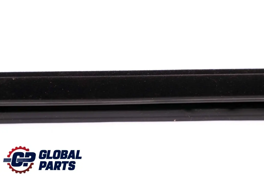 BMW X5 E70 Porta Posteriore Sinistra Guarnizione Interna Paraspruzzi - SKU 7228029 - Numero di parte 7228029