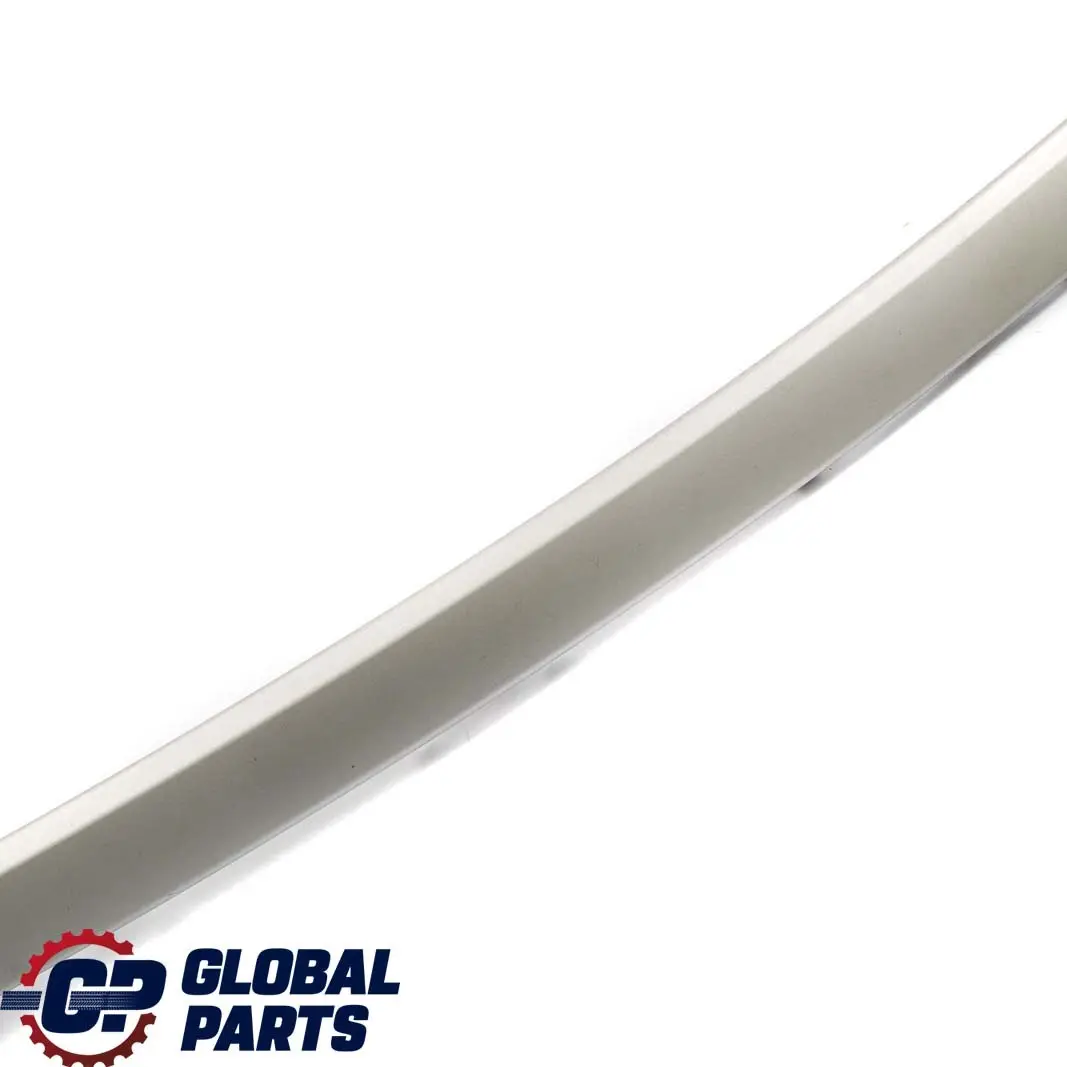 Moulure Porte Argent avant Droit Argent Satine 7121474 pour BMW 3 E90 LCI à propos du numéro de pièce 8036080 BMW 3 E90 LCI Moulure Porte Argent avant Droit Argent Satine 7121474 - SKU 7230678 - Numéro de pièce 8036080