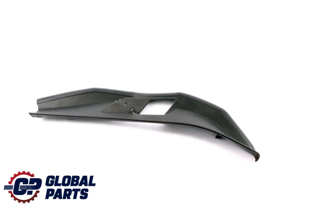 Osłona Rynienki Odpływu Klapy Bagażnika Lewa do BMW F11 o numerze 7233879 BMW F11 Osłona Rynienki Odpływu Klapy Bagażnika Lewa - SKU 7233879 - Numer Części 7233879