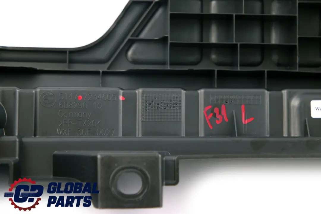 Pad Lado Miembro Cubierta Trasera Izquierda Maletero Trim para BMW F31 con número de pieza 7234605 BMW F31 Pad Lado Miembro Cubierta Trasera Izquierda Maletero Trim - SKU 7234605 - Número de pieza 7234605