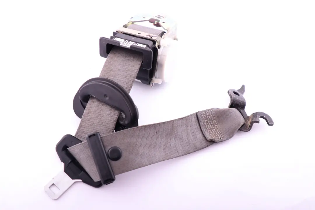 Pas Bezpieczeństwa Przód Prawy do BMW E90 E91 LCI o numerze 7234770 BMW E90 E91 LCI Pas Bezpieczeństwa Przód Prawy - SKU 7234770 - Numer Części 7234770