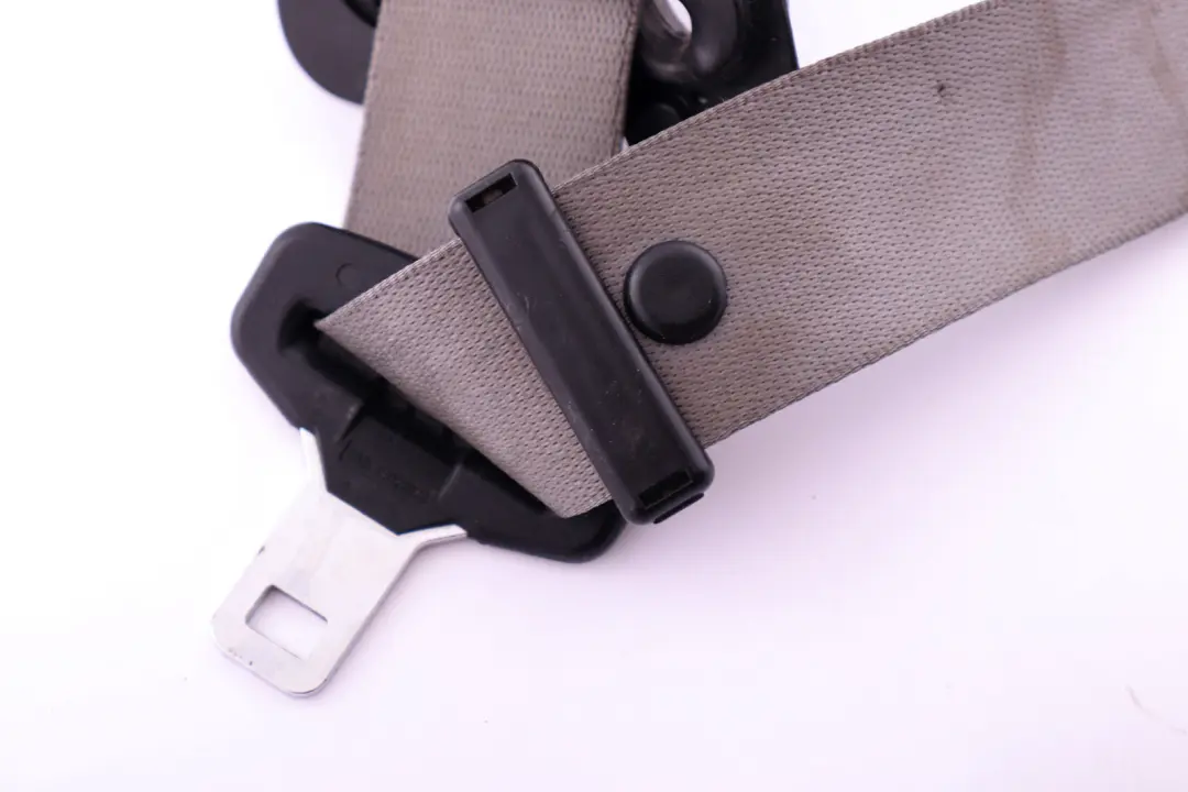 BMW 3 E90 E91 LCI Limitador de fuerza la correa superior delantera derecha Gris - SKU 7234770 - Número de pieza 7234770