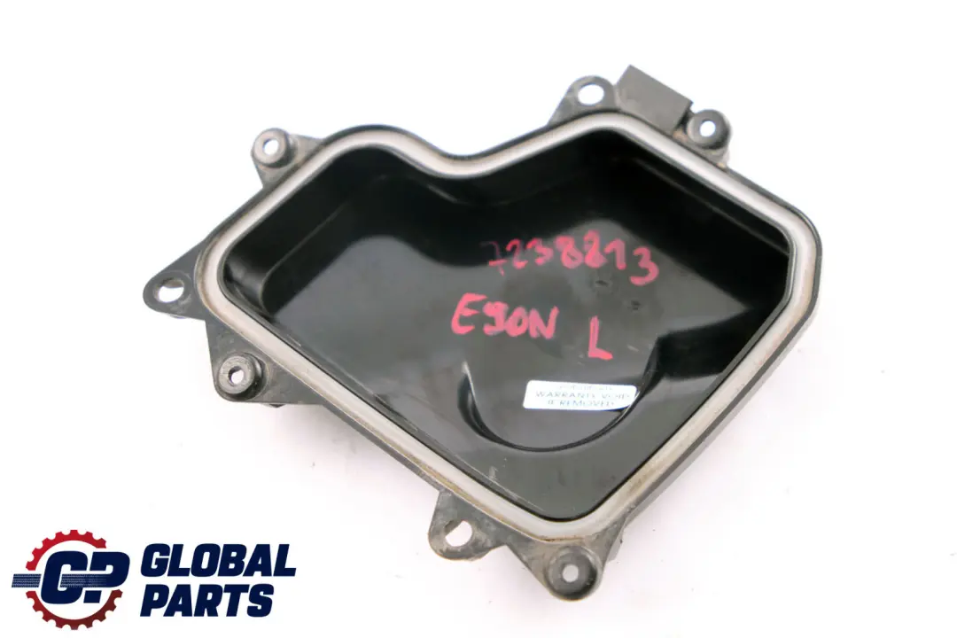 Cubierta Tapa Xenon Faro Luz Izquierda para BMW E90 E91 LCI con número de pieza 7238813 BMW E90 E91 LCI Cubierta Tapa Xenon Faro Luz Izquierda - SKU 7238813 - Número de pieza 7238813