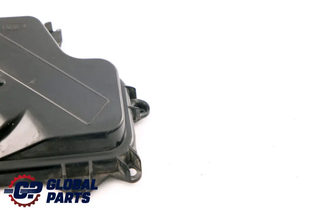 Abdeckkappe Xenon Scheinwerfer Links für BMW 3 er E90 E91 LCI mit Teilenummer 7238813 BMW 3 er E90 E91 LCI Abdeckkappe Xenon Scheinwerfer Links - SKU 7238813 - Teilenummer 7238813