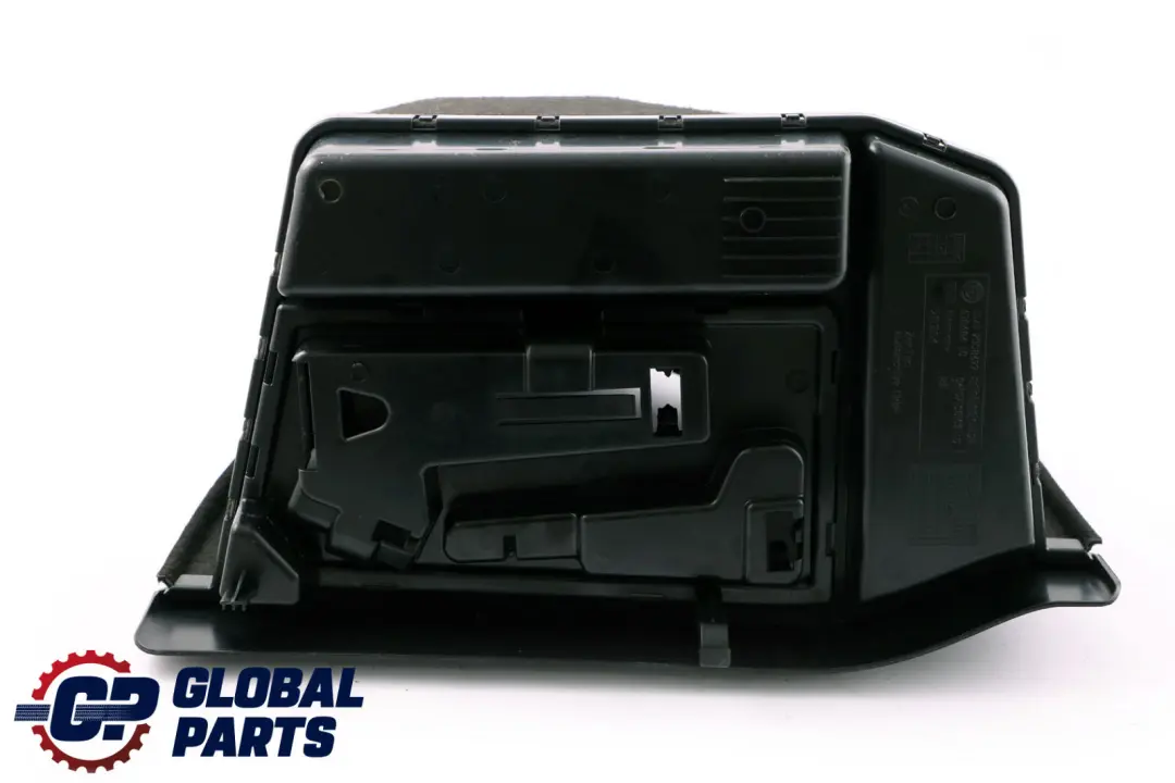 Tapa de Bateria Maletero Panel Moldura Derecha Bota para BMW F30 F80 M3 con número de pieza 7239175 BMW F30 F80 M3 Tapa de Bateria Maletero Panel Moldura Derecha Bota - SKU 7239175 - Número de pieza 7239175