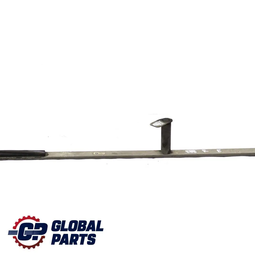 V-Strebe Puntone Tensione Tirante Destra 7175252 per BMW E88 Cabrio con numero di parte 7239862 BMW E88 Cabrio V-Strebe Puntone Tensione Tirante Destra 7175252 - SKU 7239862 - Numero di parte 7239862