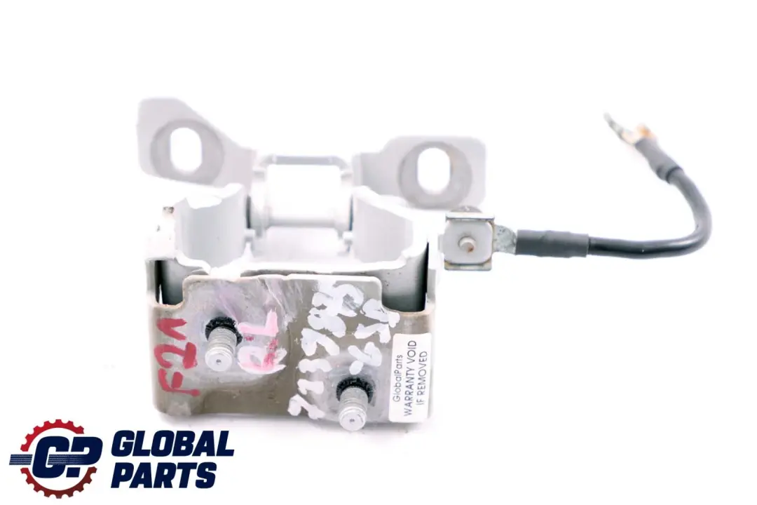 Trunk Lid Hinge Left Glacier Silber Silver para BMW F20 F21 LCI con número de pieza 7239875 BMW F20 F21 LCI Trunk Lid Hinge Left Glacier Silber Silver - SKU 7239875-GSB - Número de pieza 7239875