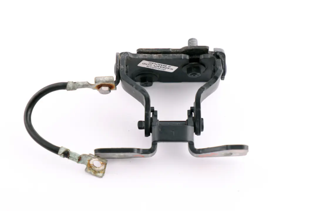 Bisagra izquierda De La tapa del maletero Schwarz 2 para BMW F20 F21 LCI con número de pieza 7239875 BMW F20 F21 LCI Bisagra izquierda De La tapa del maletero Schwarz 2 - SKU 7239875 - Número de pieza 7239875