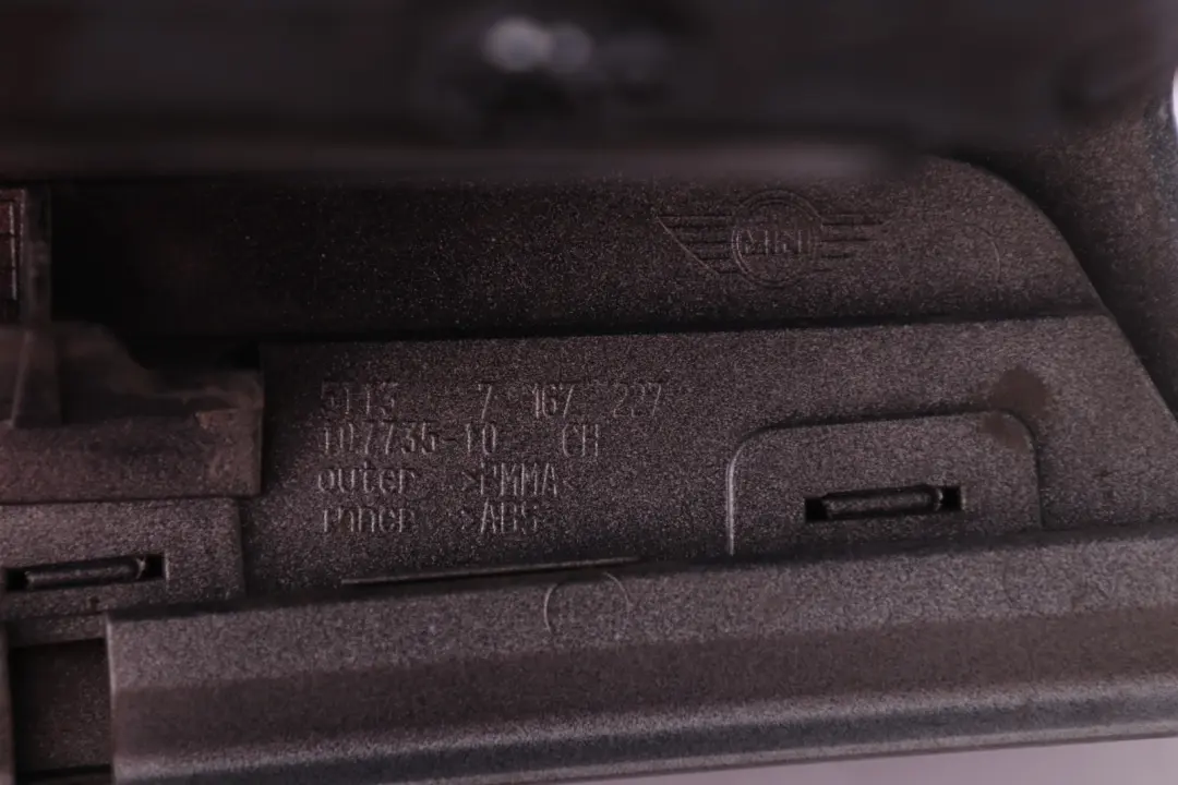 Trim Cover Column C Left N/S Silber Silver 7167227 to Mini Clubman R55 R55 LCI with Part number 7240229 Mini Clubman R55 R55 LCI Trim Cover Column C Left N/S Silber Silver 7167227 - SKU 7240229 - Part number 7240229