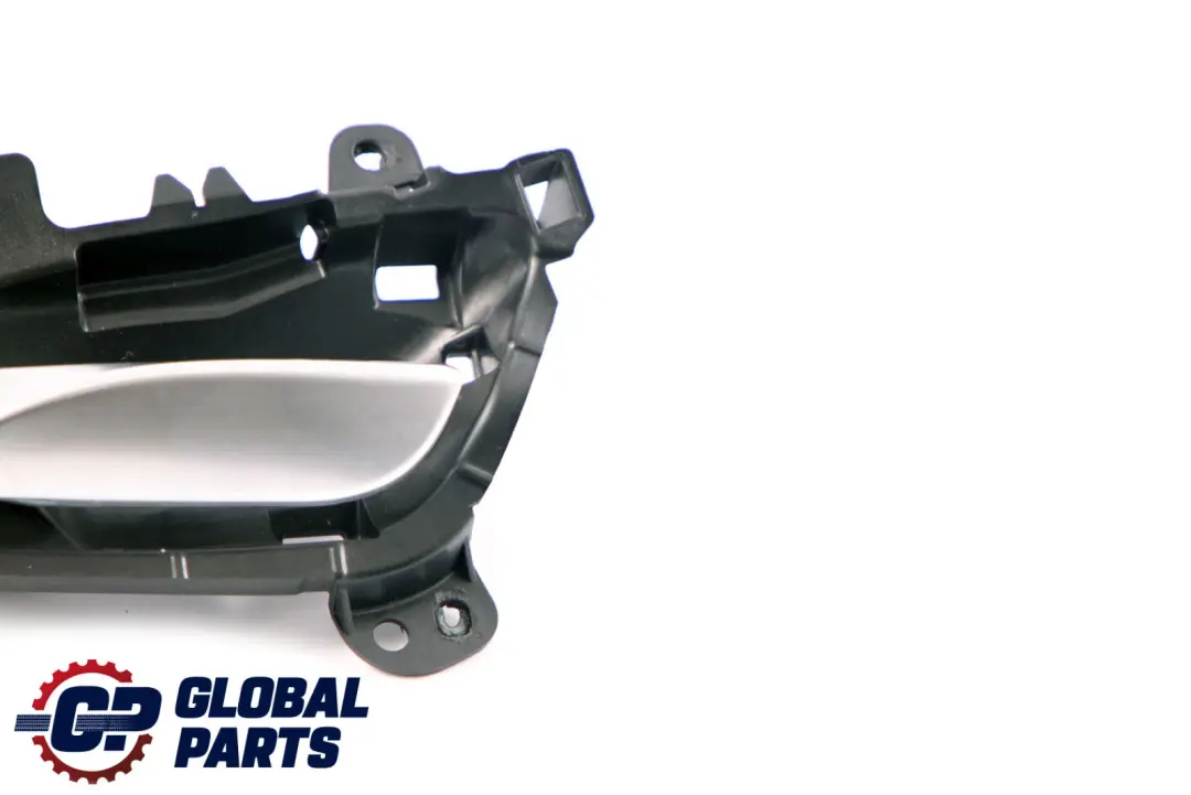 Poignée de porte intérieure gauche pour BMW F20 F21 F22 LCI à propos du numéro de pièce 7240411 BMW F20 F21 F22 LCI Poignée de porte intérieure gauche - SKU 7240411-1 - Numéro de pièce 7240411