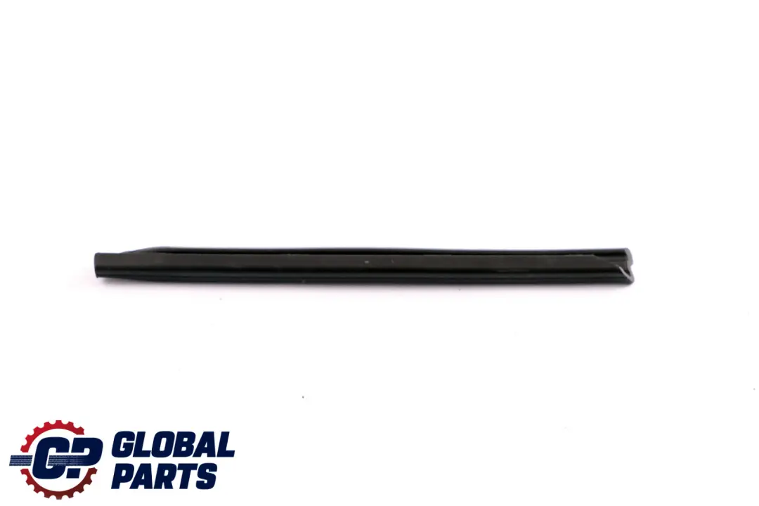 Nastro di Tenuta SX Portiera Posteriore per BMW F20 F20N LCI con numero di parte 7240841 BMW F20 F20N LCI Nastro di Tenuta SX Portiera Posteriore - SKU 7240841 - Numero di parte 7240841