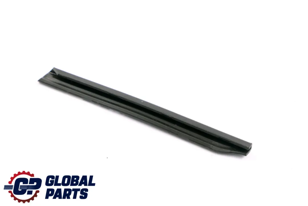 Junta Tapa Banda De Sellado Trasera Izquierda para BMW Serie 1 F20 F20N LCI con número de pieza 7240841 BMW Serie 1 F20 F20N LCI Junta Tapa Banda De Sellado Trasera Izquierda - SKU 7240841 - Número de pieza 7240841