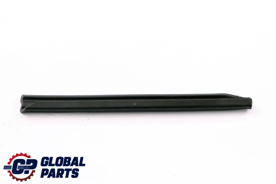 Profile D'etancheite A Gauche Porte Arriere pour BMW F20 F20N LCI à propos du numéro de pièce 7240842 BMW F20 F20N LCI Profile D'etancheite A Gauche Porte Arriere - SKU 7240842 - Numéro de pièce 7240842