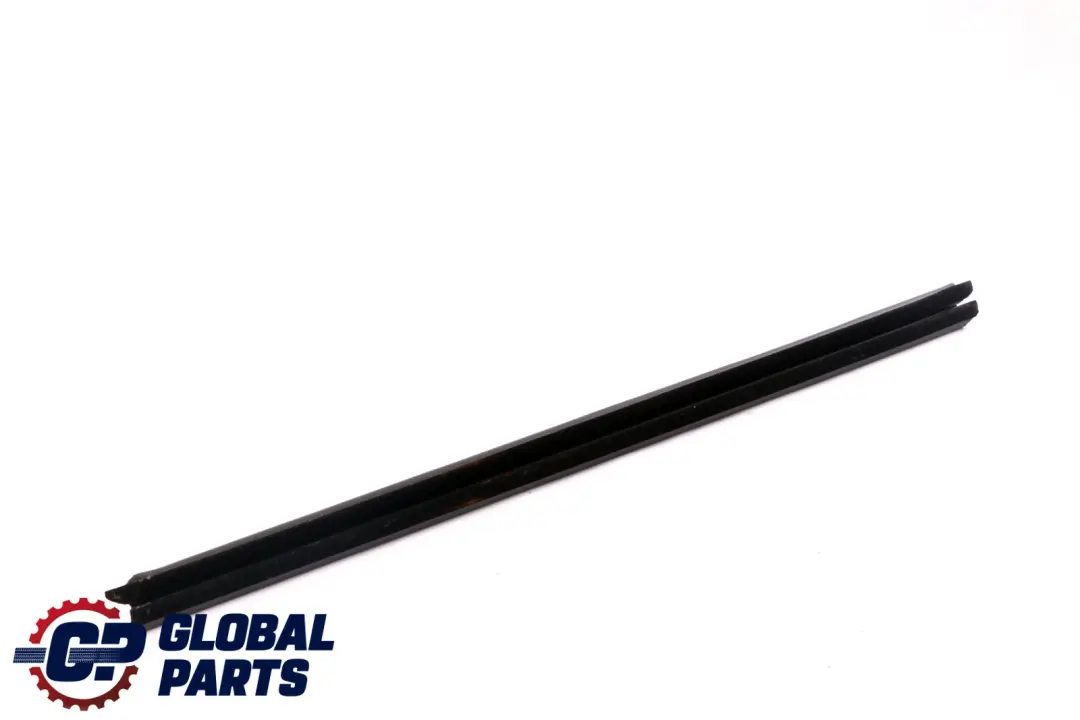 Schachtabdichtung Interno Porta Posteriore SX 5134 per BMW F20 con numero di parte 7240843 BMW F20 Schachtabdichtung Interno Porta Posteriore SX 5134 - SKU 7240843 - Numero di parte 7240843