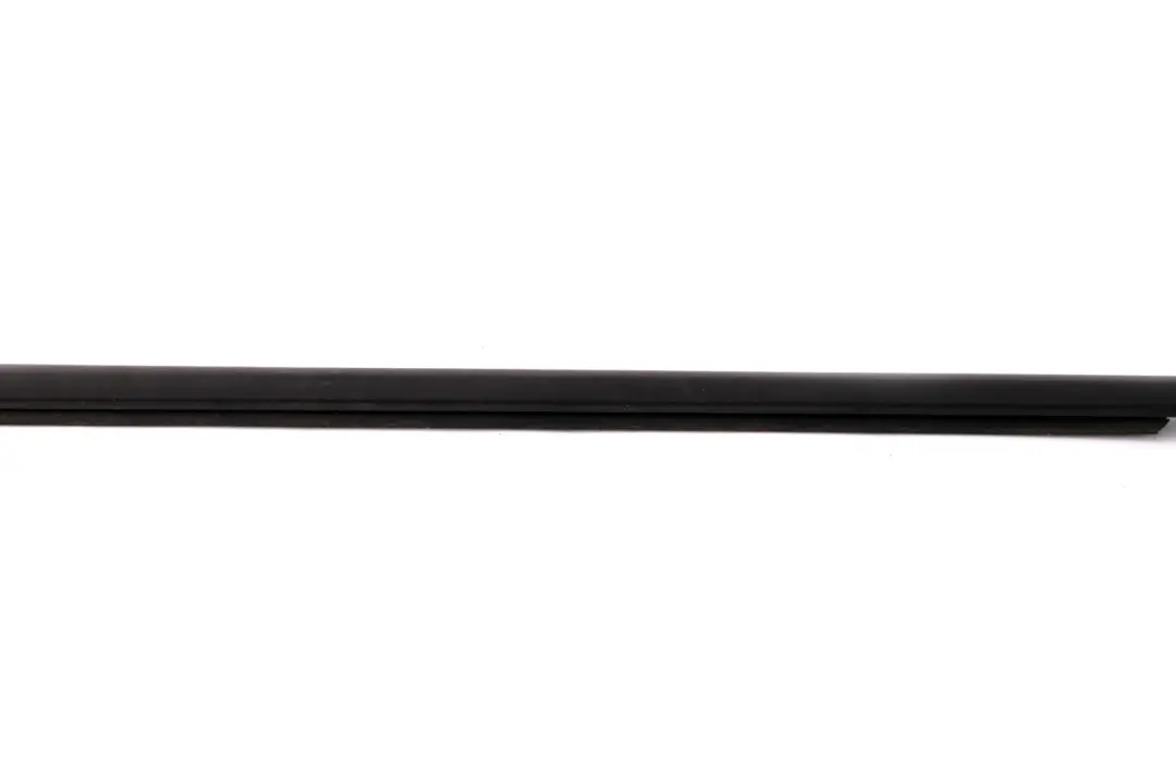 Joint D'Étanchéité Extérieur De Porte Arrière Droite Noir pour BMW F20 à propos du numéro de pièce 7240846 BMW F20 Joint D'Étanchéité Extérieur De Porte Arrière Droite Noir - SKU 7240846 - Numéro de pièce 7240846
