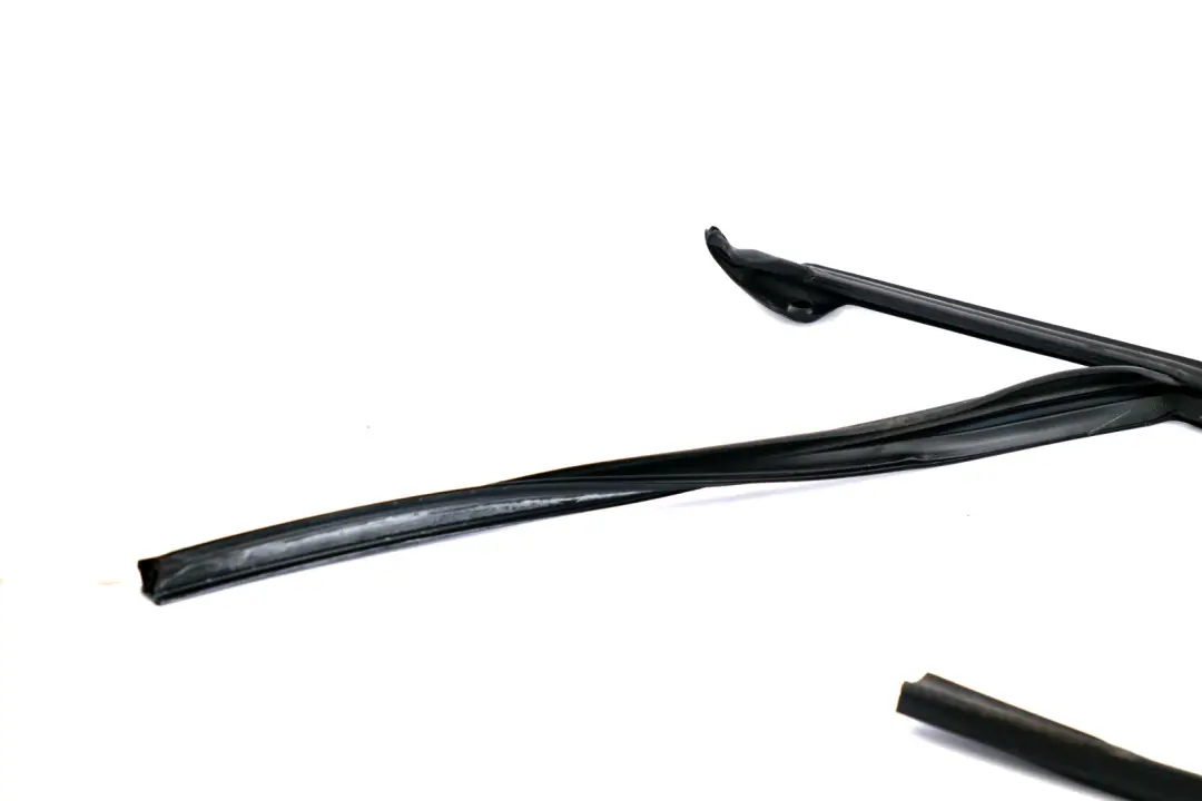 BMW F20 Front Door Window Guide Seal Moulding Gasket Left N/S - SKU 7240857 - Part number 7240857