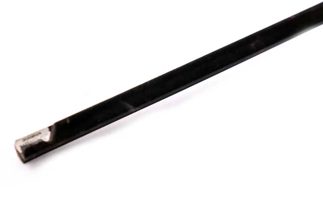 BMW 1 Series F20 F20N LCI Channel Sealing Outside Door Front Right O/S - SKU 7240862 - Part number 7240862