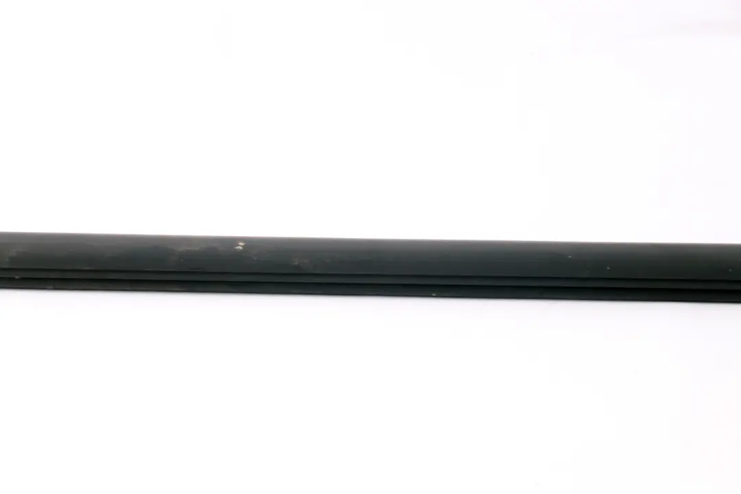 BMW 1 Series F20 F20N LCI Channel Sealing Outside Door Front Right O/S - SKU 7240862 - Part number 7240862