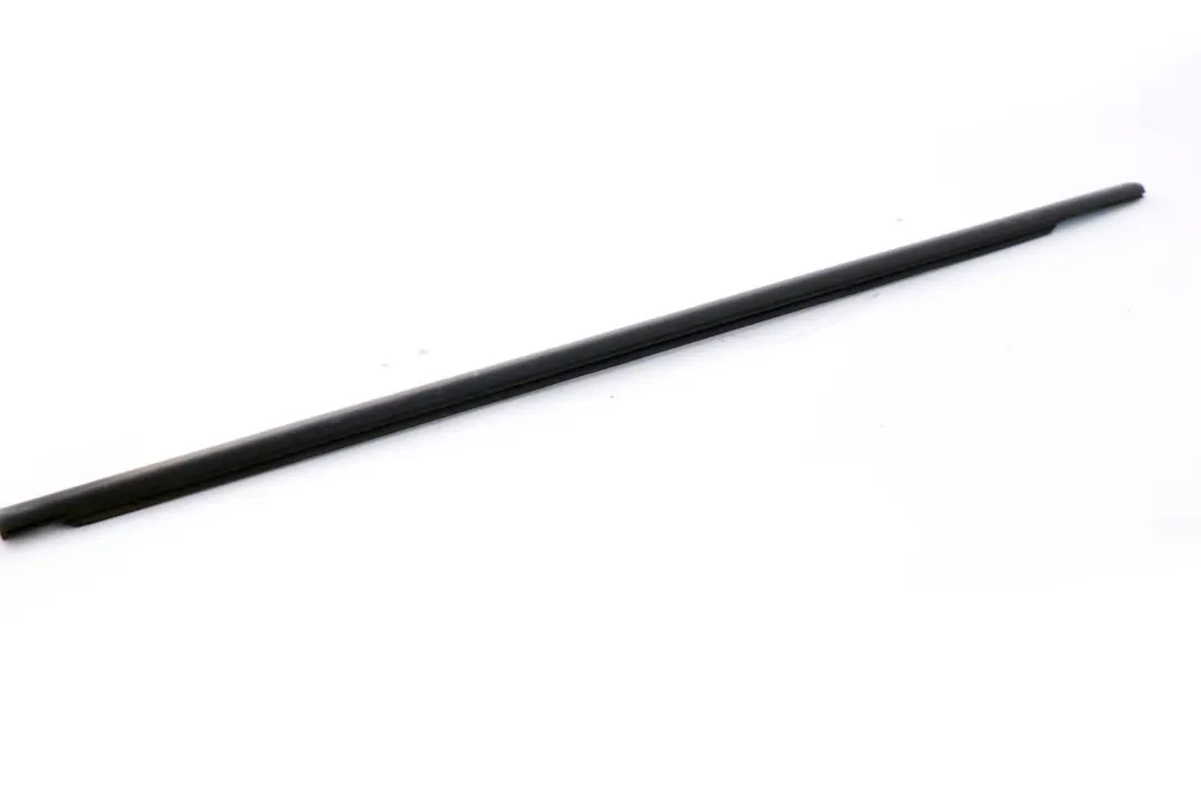 BMW 1 Series F20 F20N LCI Channel Sealing Outside Door Front Right O/S - SKU 7240862 - Part number 7240862