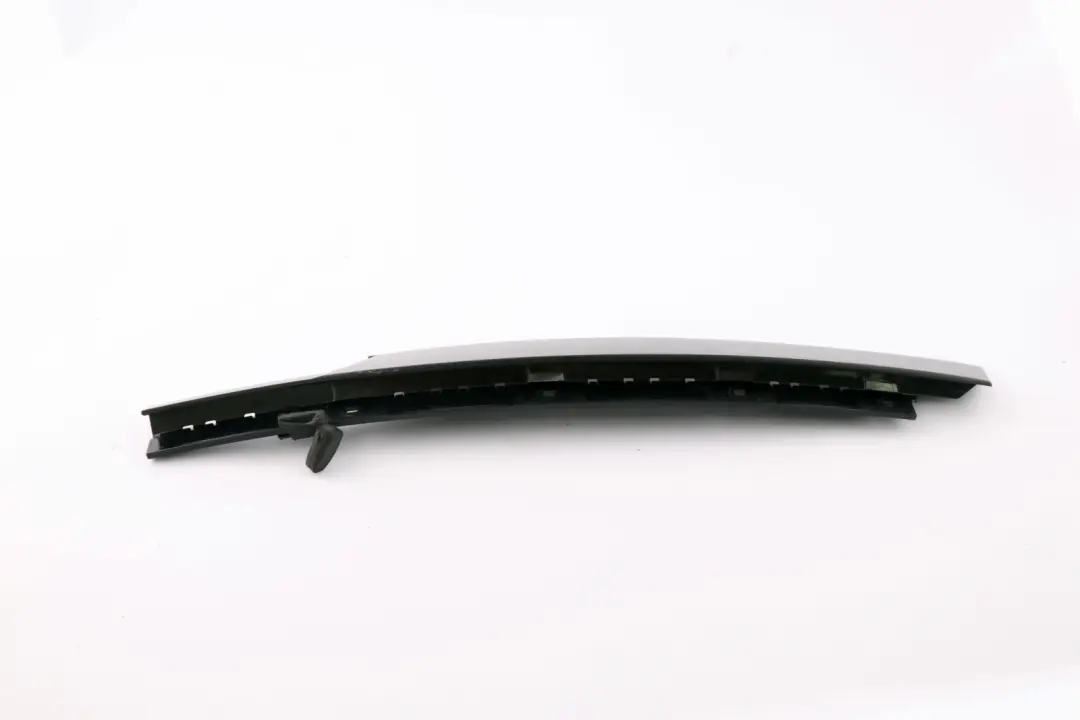 BMW Série 1 F20 Colonne Colonne B Porte Avant Droite Noir - SKU 7240864 - Numéro de pièce 7240864